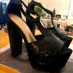 Jessica Simpson Danny black glittery heels